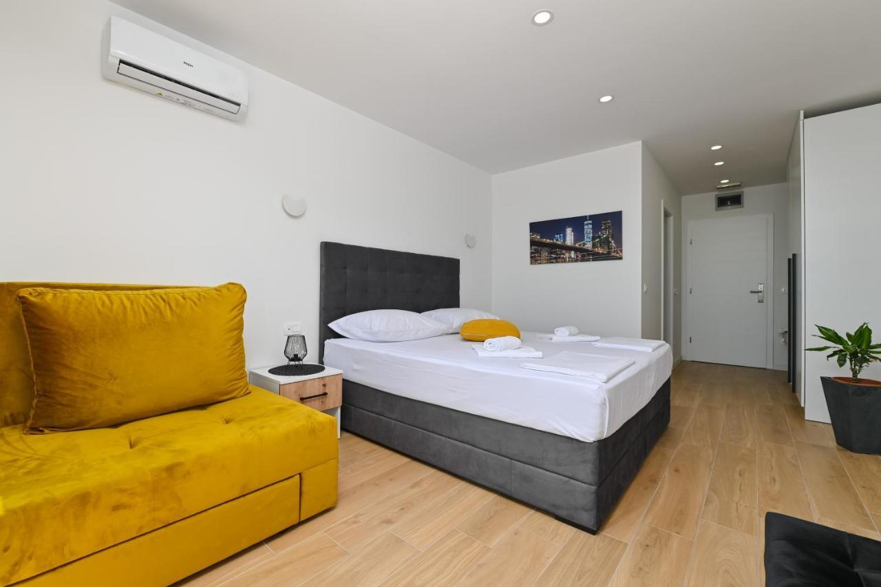 Pansion Comfort Lepar Novalja Luaran gambar